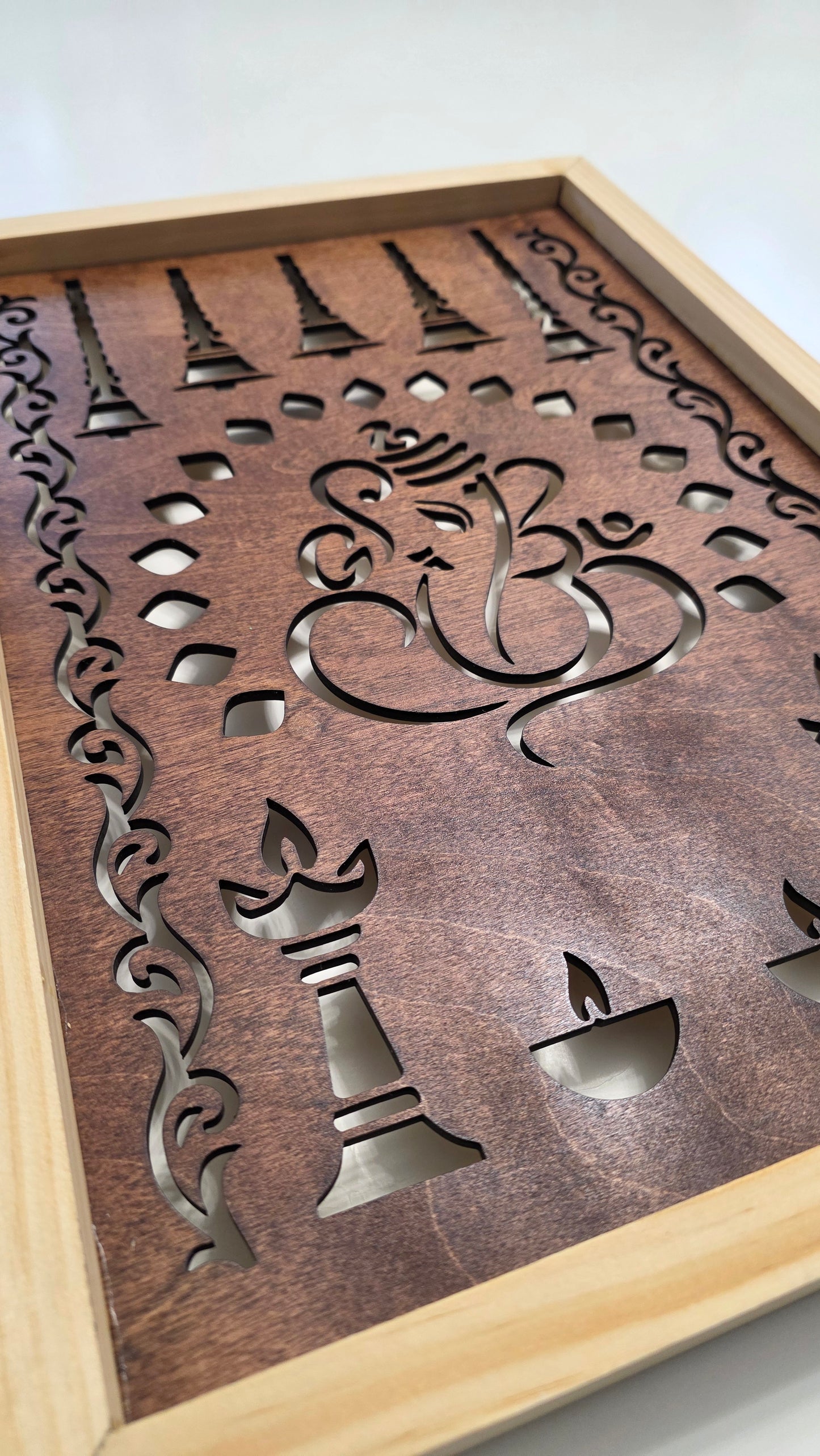 Illuminated Ganesha Wall Art – Handcrafted Wooden Panel with Traditional Indian Motifs